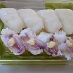 ベルク - 料理写真:8貫で399円はお得