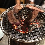 炭火焼肉ホルモンさわいし - 