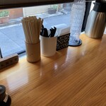 中華そば 桐麺 - テーブル席