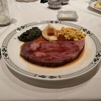 ロウリーズ・ザ・プライムリブ 恵比寿ガーデンプレイス店 - 