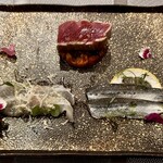 prospero - 魚介前菜
      　・イチミダイ（豊浜産）—西洋わさび
      　・イワシ（豊浜産）
      　　　—ヴュルメンティー白ワインビネガーマリネ
      　・本マグロ（長崎産）カポナータを添えて