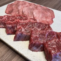 焼肉うしごろ 銀座並木通り店 - 
