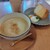 喫茶 はたけっこ - 料理写真:プレーンシフォンケーキ480円、自家製チャイ600円