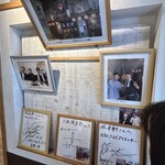 とんこつらぁ麺 松もと - 入口の雰囲気