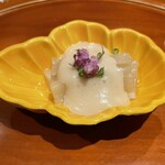 銀座 しのはら - 白ズイキにごまだれ