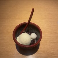 魚菜 基 - 小豆たっぷりのデザート。下まで沢山入ってます