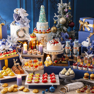 可憐なアイテムが集結したスイーツビュッフェ