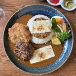 スパイス欧風カレー PAIKAJI - PAIKAJIカレー　ハンバーグ＆チーズトッピング