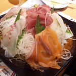 魚河岸の居酒屋　えびす大黒 元町店 - 刺身大盛り大黒盛り　￥１３５０
