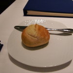 ア・ニュ ルトゥルヴェ・ヴー - パン