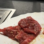 肉 希々 - 
