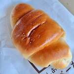 しあわせの葉っぱベーカリー - 塩パン
