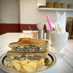 CRANE HOUSE SANDWICH SHOP - 