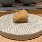 鮨処 有馬 - 帆立貝（鮨処 有馬）2024.6