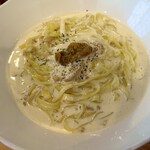 ベジテリア パッショーネ - 濃厚生ウニのクリームソース生パスタ