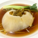 中国薬膳料理 星福 - アガリスク茸入りフカヒレ姿煮
