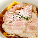 純麦 - メインのラーメン。