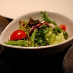 隠れ家ダイニング KIZUNA - サラダ