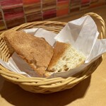 アドゥエパッシ - 