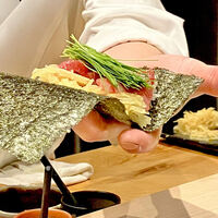 鮨 富かわ -  20240912大トロたく手巻き（別注）1本2,500円