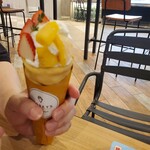 YORKYS Creperie - 