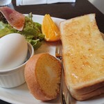 カフェ ド シュシュ - モーニング、ドーン！