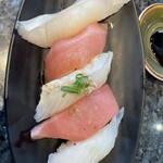寿司まどか - 秋の5種盛り、中トロと大トロ、季節の魚　1,300円くらい