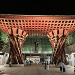 麺屋大河 - 金沢駅 鼓門