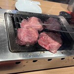 焼肉一心たん助 - 
