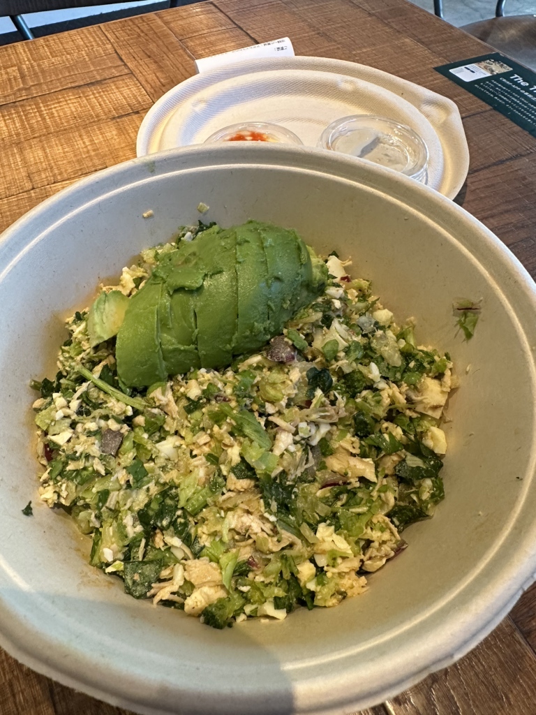 写真 : クリスプ・サラダワークス 三軒茶屋店 （CRISP SALAD WORKS