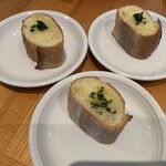 ボーノ - ガーリックトースト（お土産によりサービス♡）