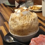 ブルーリバーカフェ - ロイヤルミルクティ氷