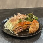 三代目牛政 - （一番人気）黒毛和牛レアメンチ