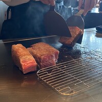 ステーキハウス ミディアムレア - 
