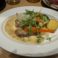 LE PORTIER Par Aux Delices de dodine Toranomon - 豚のグリル　¥1,300-