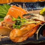 梵天 - 真鯛
、赤海老
、〆サバ
、信州サーモン