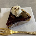 アテスウェイ - ⑥タルト　オ　ポワール　ヴァンエビセ（777円）