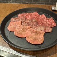 焼肉うしごろ 表参道店 - 
