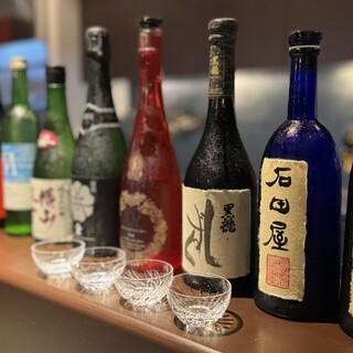 料理と一緒に愉しむ日本酒・ワイン。多彩なノンアルコールも