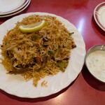 ナンセンター - ビリヤニセット　サラダ・ビリヤニ・ライタ・ドリンク