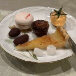 ル・リュタン 磯谷 - 