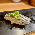 鮨一 - 北海道 新さんま酢〆