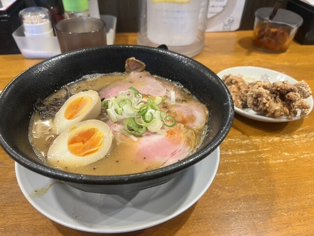 Ramen Triton Hon Ten photo