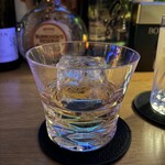 NEO SHOT BAR　深海の洞窟 - BASIL HAYDENS