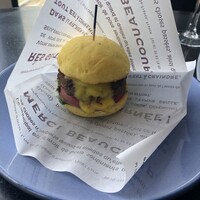 DINING & BAR TABLE 9 TOKYO - 