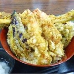 お食事処 はくさい - 穴子丼１０８０円　　　ふつう盛りでこの量！