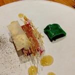 コムトゥヴ - とろけるタルトタタン⭐️上にはフロマージュブランとパートフィロ