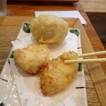 切麦や 甚六 - 冷かけうどん（特盛）、親子ちくわ天1,400円