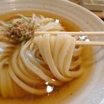 切麦や 甚六 - 冷かけうどん（特盛）、親子ちくわ天1,400円