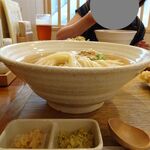 切麦や 甚六 - 冷かけうどん（特盛）、親子ちくわ天1,400円